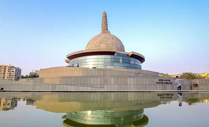 Buddha Smriti Park to Marine Drive: 10 Must-Visit Places in Patna